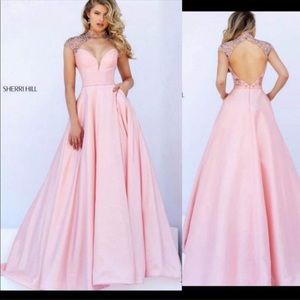 Pink Sherri Hill Prom/Pageant dress
